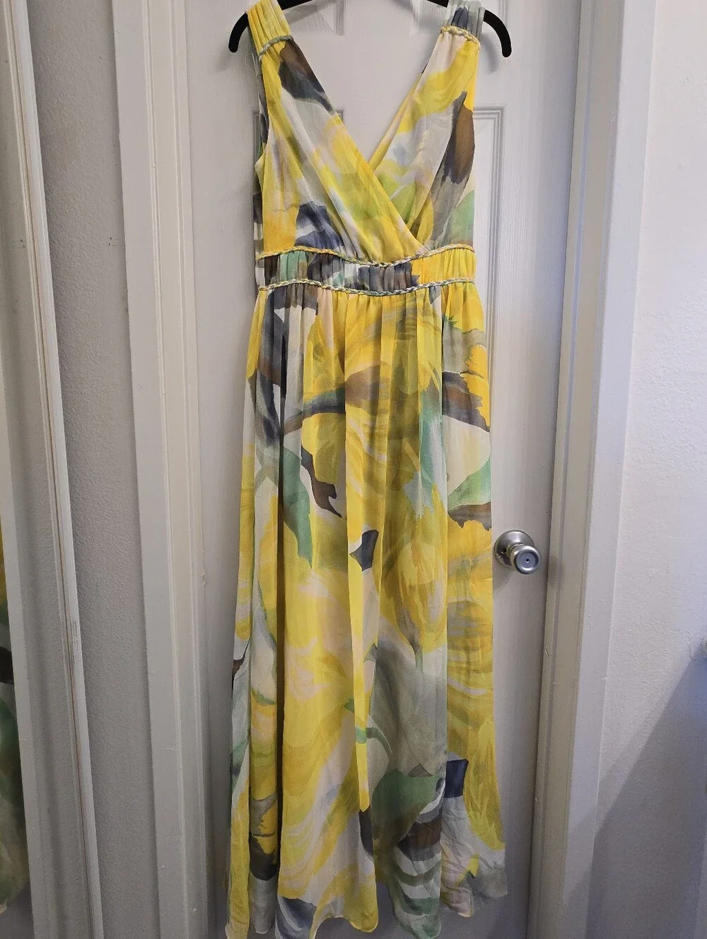 WHBM Maxi Dress Sunny Floral